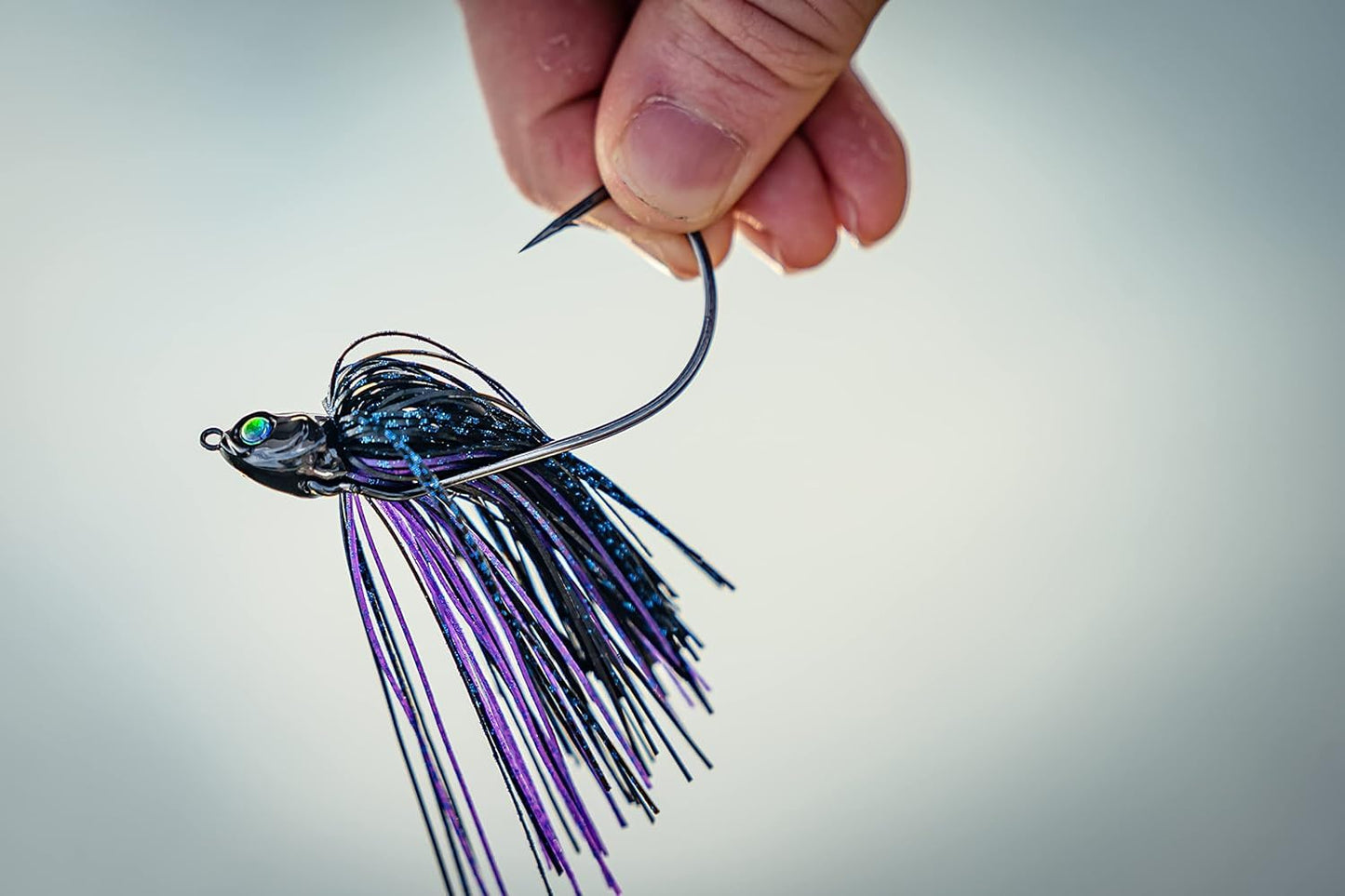 6th Sense – Axle Swinging Swim Jig – Weedless Swing Hook Jig – Bass Fishing – EWG Screw Lock