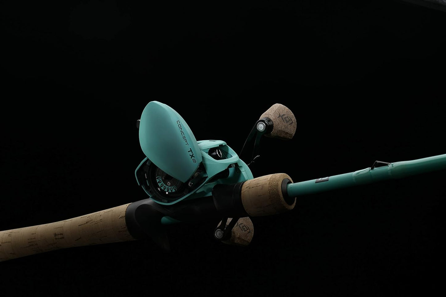 Concept TX2 - Baitcast Reels - Includes Skull Cap Low-Profile Baitcast Reel Cover