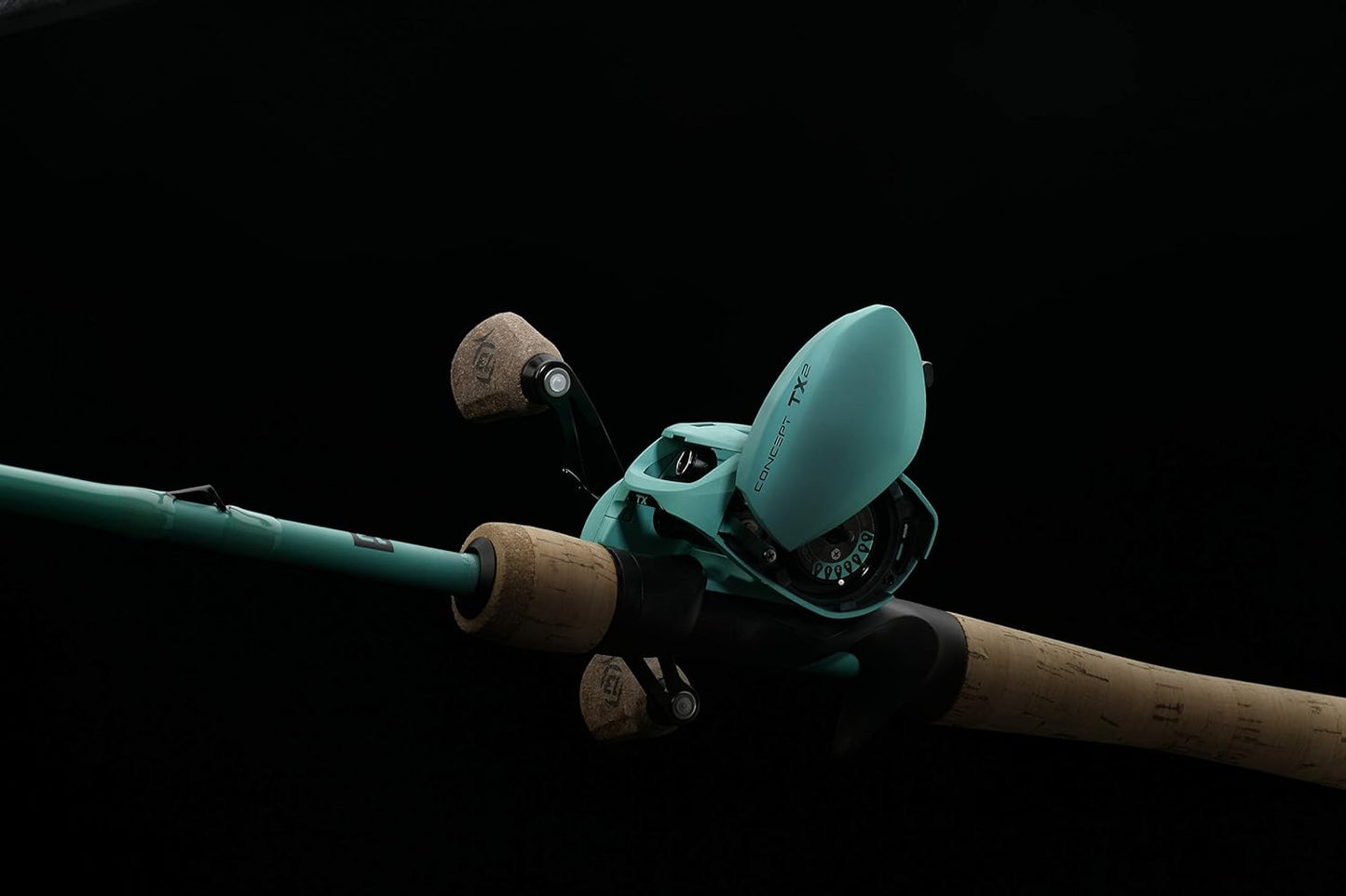 Concept TX2 - Baitcast Reels - Includes Skull Cap Low-Profile Baitcast Reel Cover